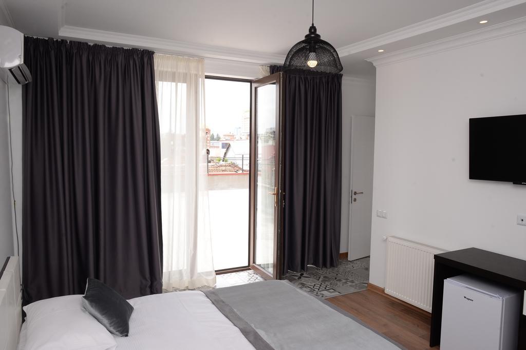 Guest House Gantiadi Batumi Eksteriør bilde