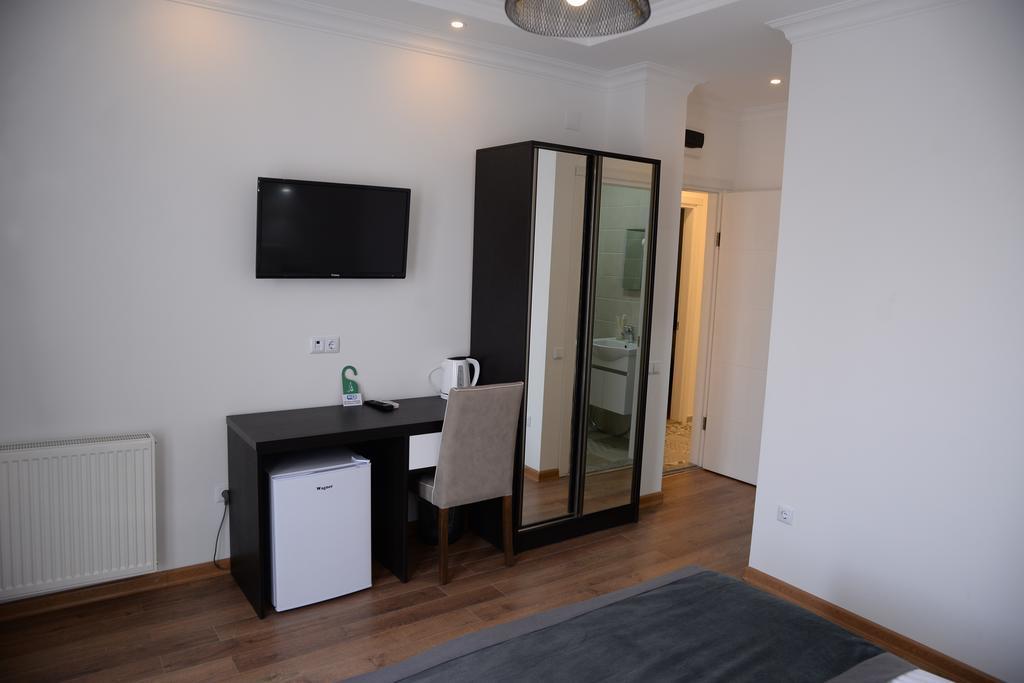 Guest House Gantiadi Batumi Eksteriør bilde