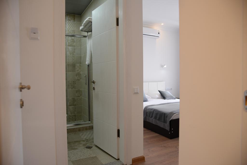 Guest House Gantiadi Batumi Eksteriør bilde